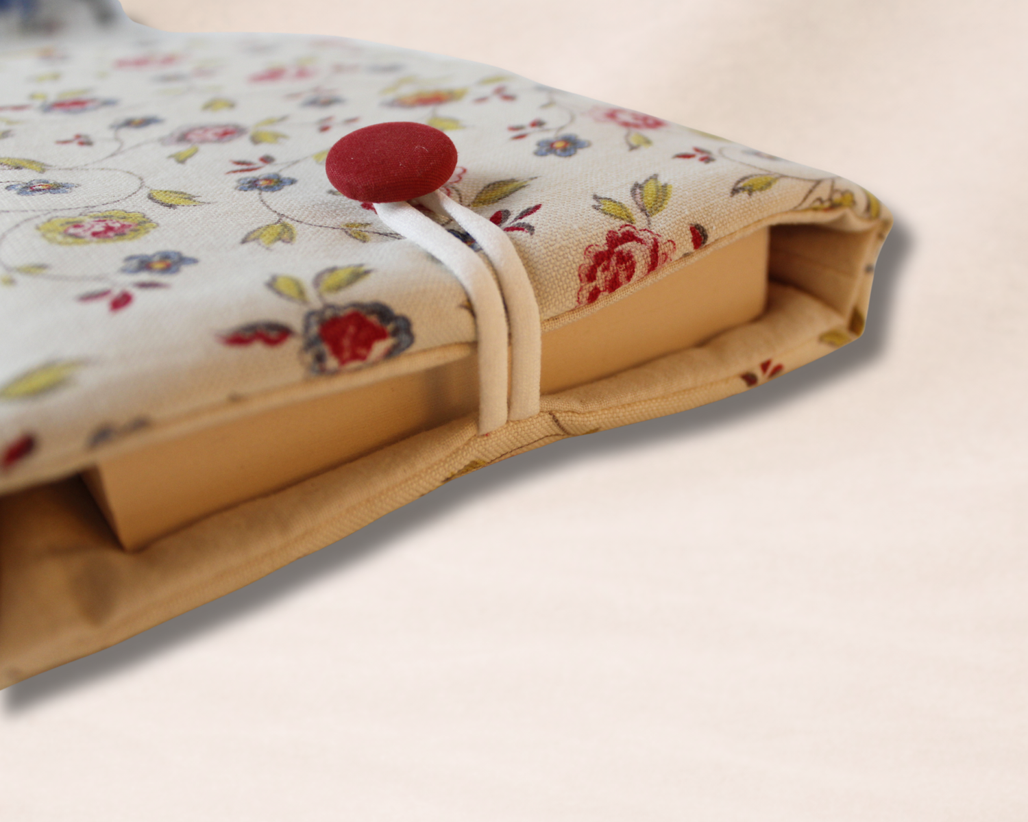 Housse de livre - Emma 08
